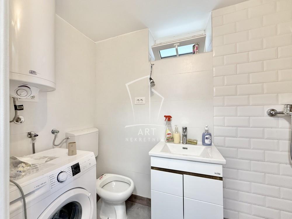 Slika 11 - Beogradska, Petosoban stan na prodaju, 88m2, 270.000€