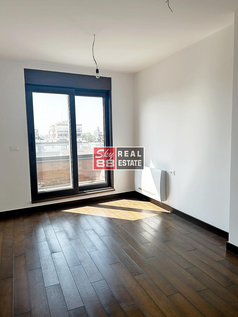 Slika 5 - Loznička, Četvorosoban stan na prodaju, 126m2, 600.000€