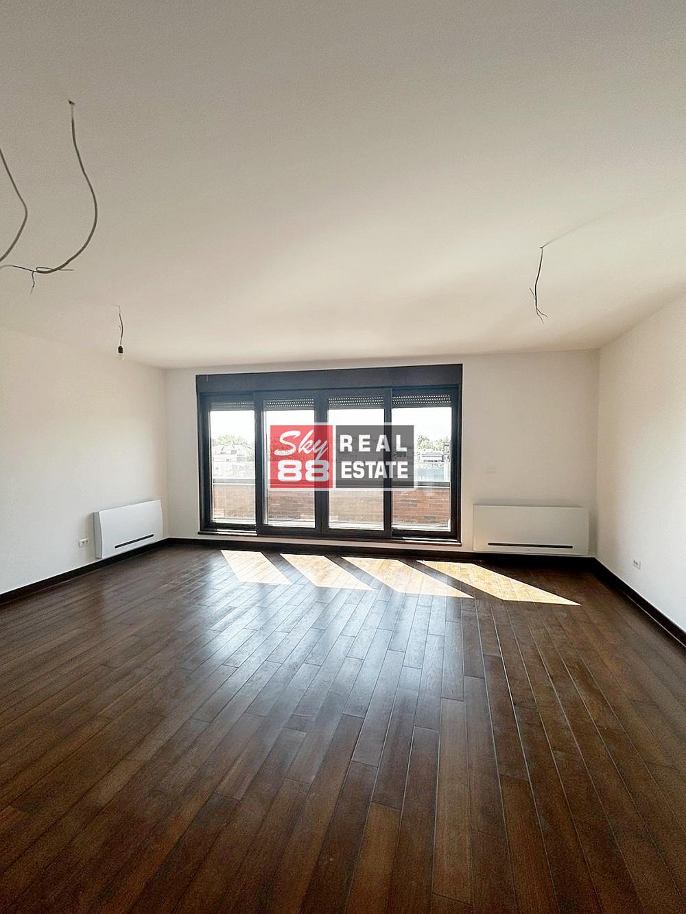 Glavna slika -Loznička, Četvorosoban stan na prodaju, 126m2, 600.000€