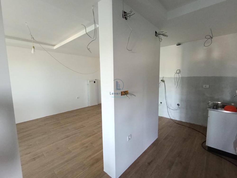 Glavna slika -Dvoiposoban stan na prodaju, 74m2, 192.400€