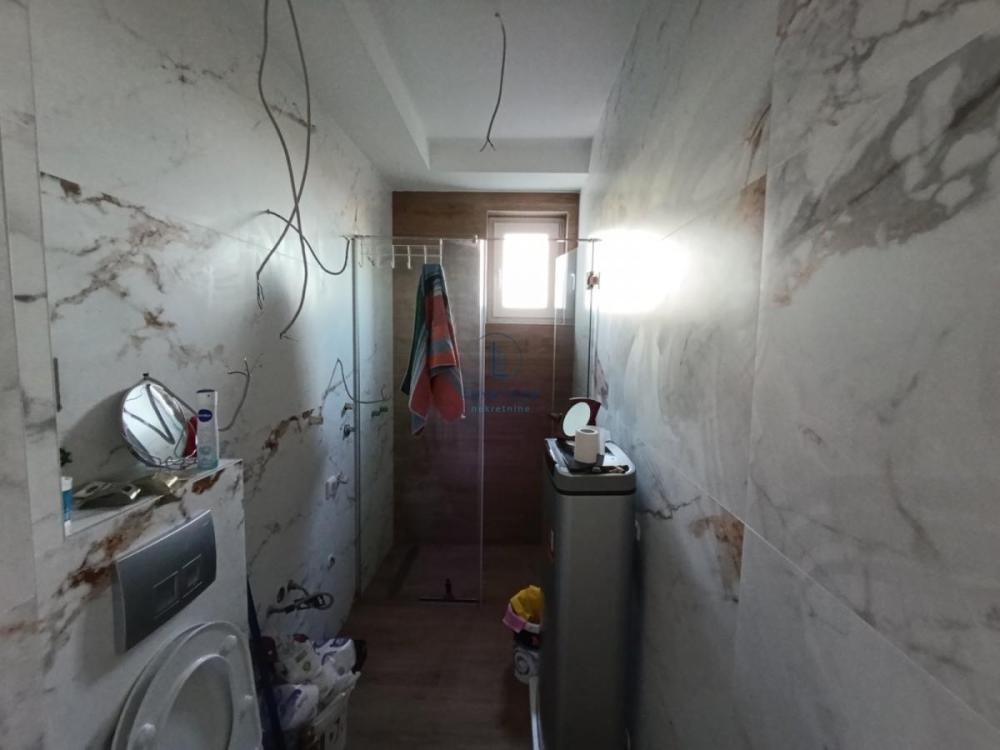 Slika 5 - Dvoiposoban stan na prodaju, 74m2, 192.400€