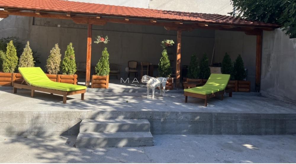 Slika 1 -  Kuća na prodaju, 395m2, 350.000€