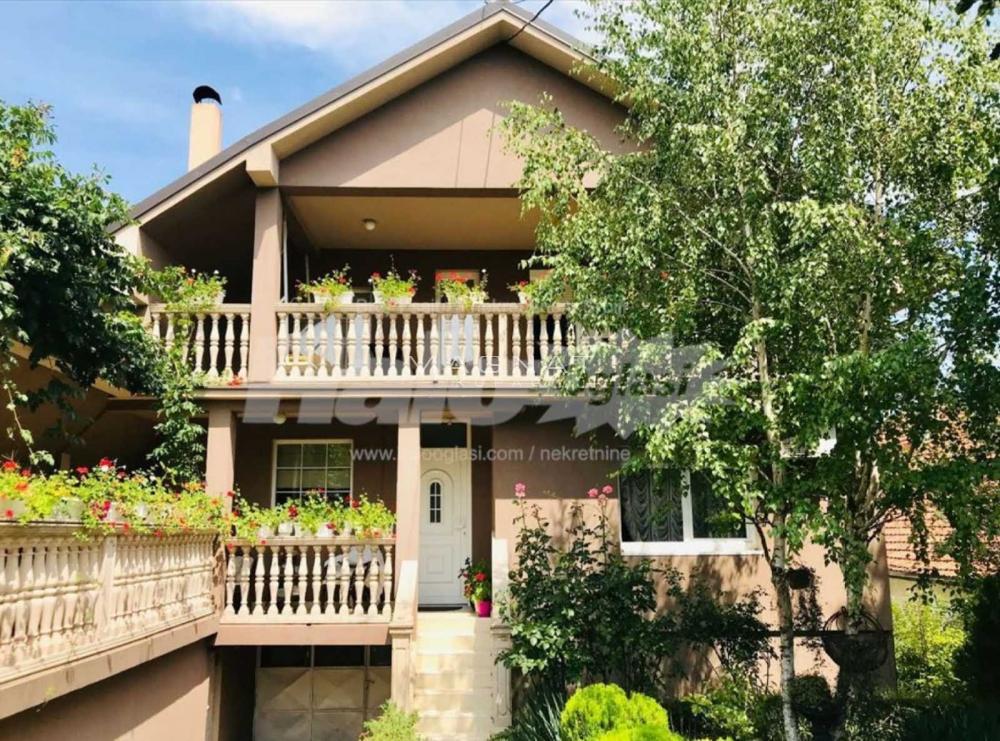 Glavna slika - Kuća na prodaju, 395m2, 350.000€