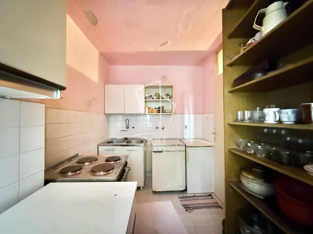 Slika 4 - Ivana Sarića, Četvoroiposoban stan na prodaju, 94m2, 249.900€