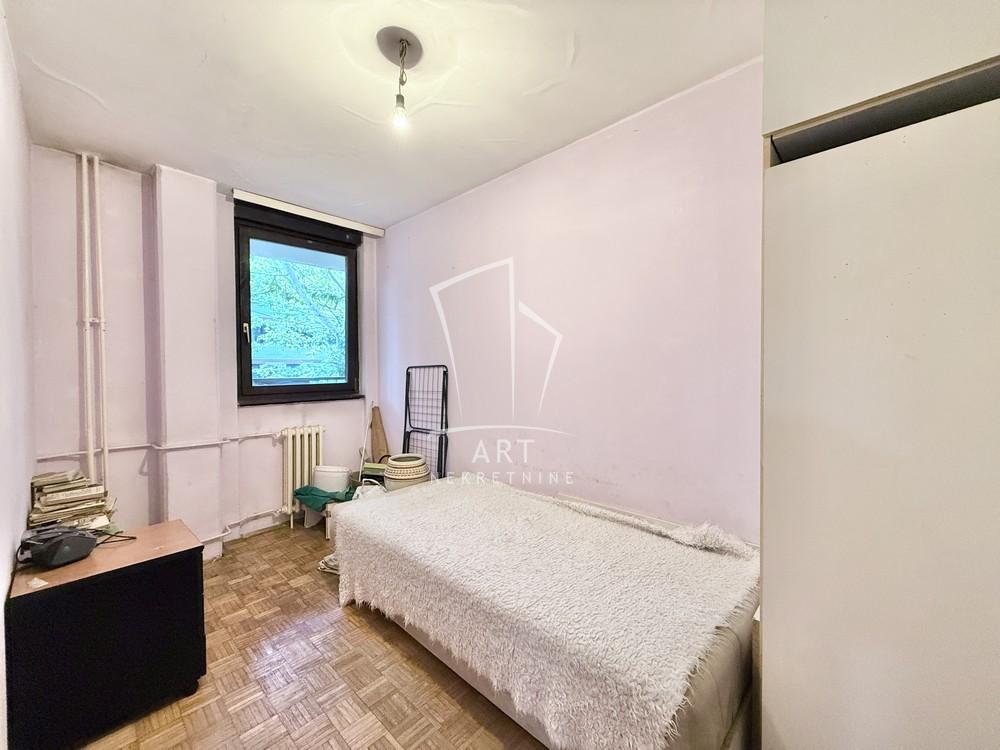 Slika 8 - Ivana Sarića, Četvoroiposoban stan na prodaju, 94m2, 249.900€