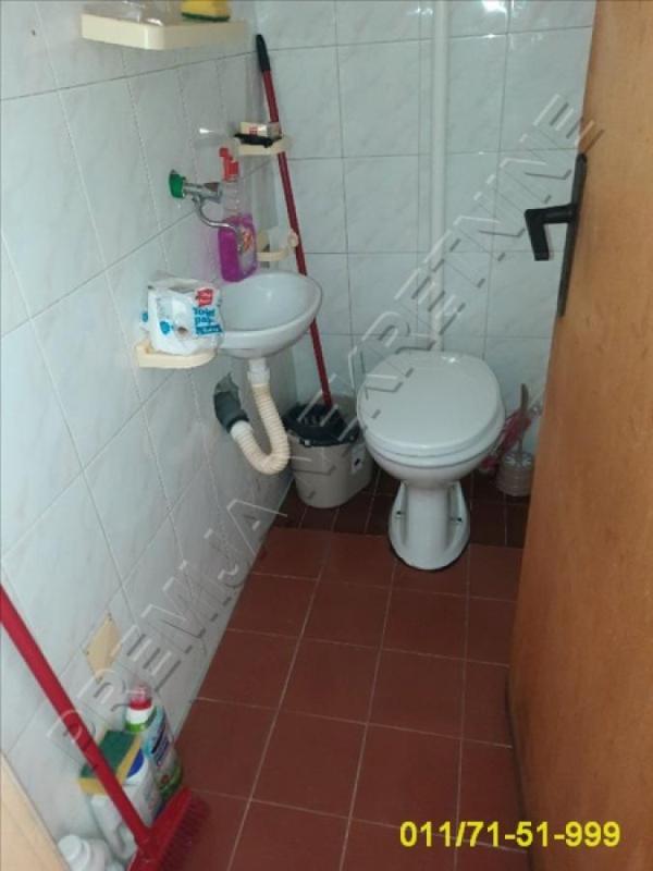 Slika 3 - Savska,  Lokal za izdavanje, 8m2, 300€