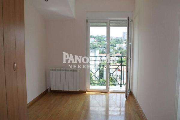 Slika 9 - Aleksandra Tirnanića Tirketa,  Kuća na prodaju, 215m2, 750.000€