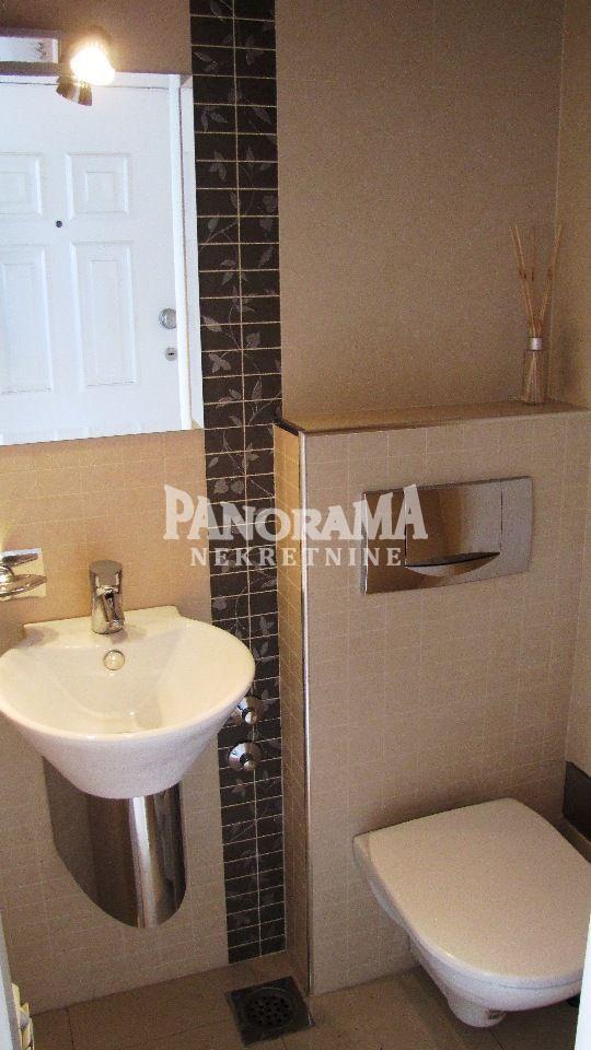 Slika 10 - Aleksandra Tirnanića Tirketa,  Kuća na prodaju, 215m2, 750.000€