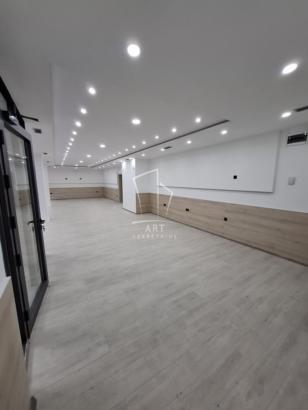 Slika 1 - Smiljanićeva,  Lokal za izdavanje, 92m2, 1.800€