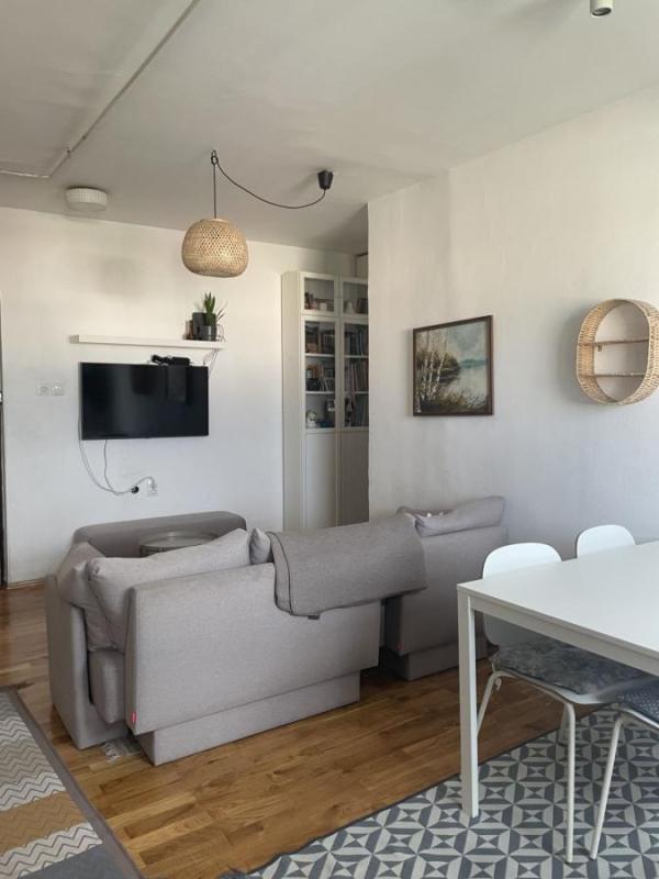 Slika 3 - Dvoiposoban stan na prodaju, 57m2, 151.050€