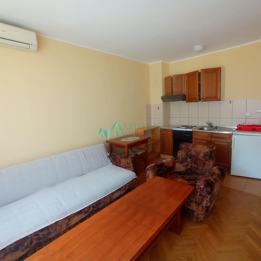 Glavna slika - Stan za izdavanje, 30m2, 300€