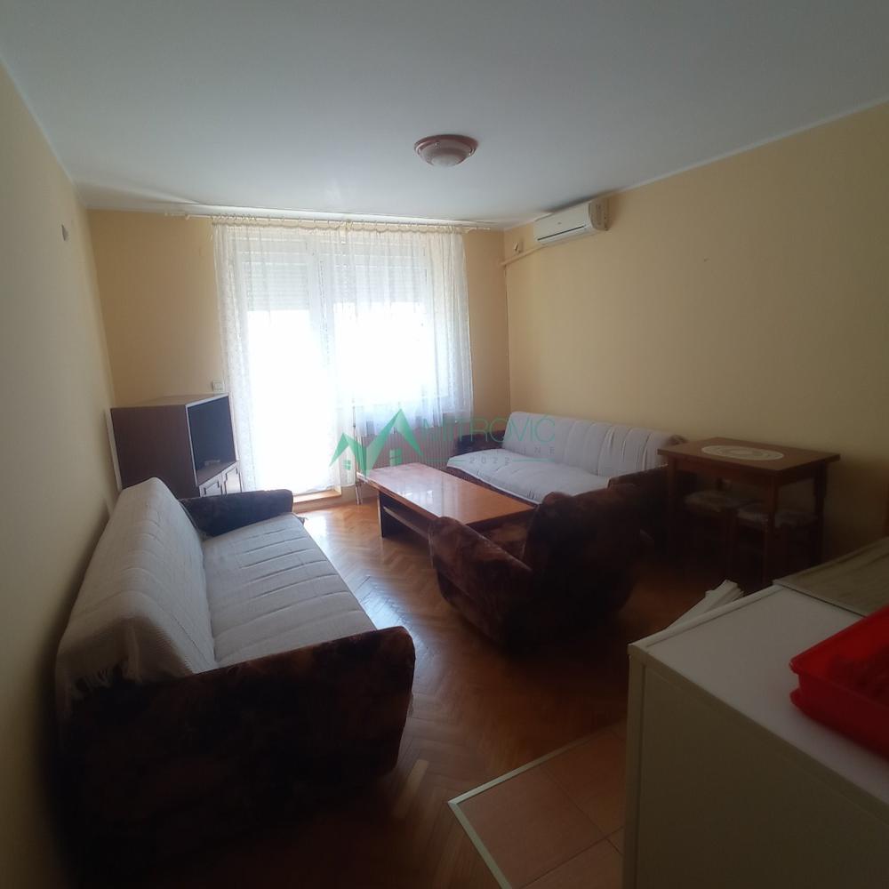 Slika 1 -  Stan za izdavanje, 30m2, 300€