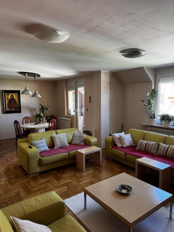 Slika 2 - Petosoban stan na prodaju, 143m2, 240.000€