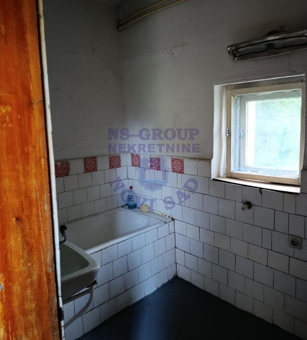 Slika 4 - Čurug,  Kuća na prodaju, 70m2, 97.850€