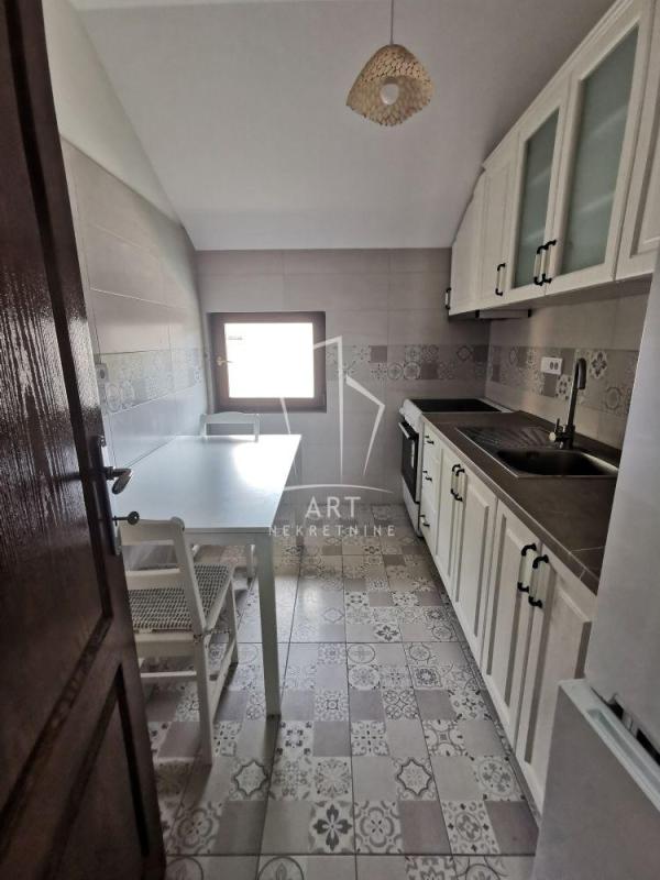 Slika 4 - Admirala Vukovića, Jednoiposoban stan za izdavanje, 75m2, 750€