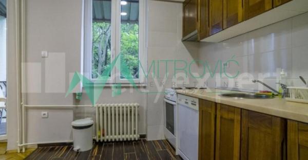 Slika 8 - Dvoiposoban stan za izdavanje, 97m2, 1.000€