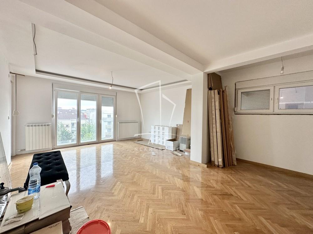 Slika 1 - Strumička, Trosoban stan na prodaju, 75m2, 249.000€