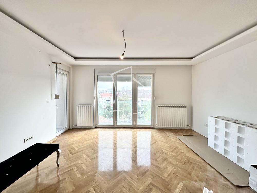 Glavna slika -Strumička, Trosoban stan na prodaju, 75m2, 249.000€