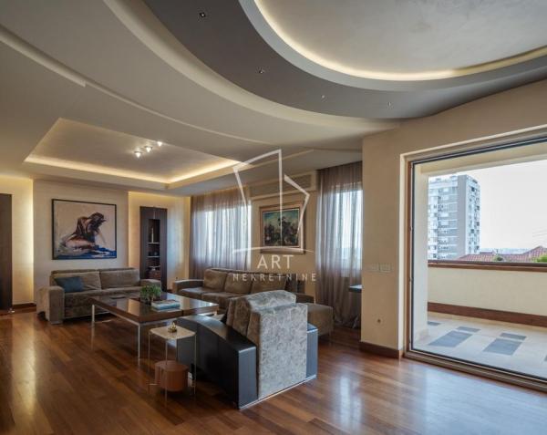 Glavna slika -Ščerbinova, Petosoban stan na prodaju, 137m2, 699.000€