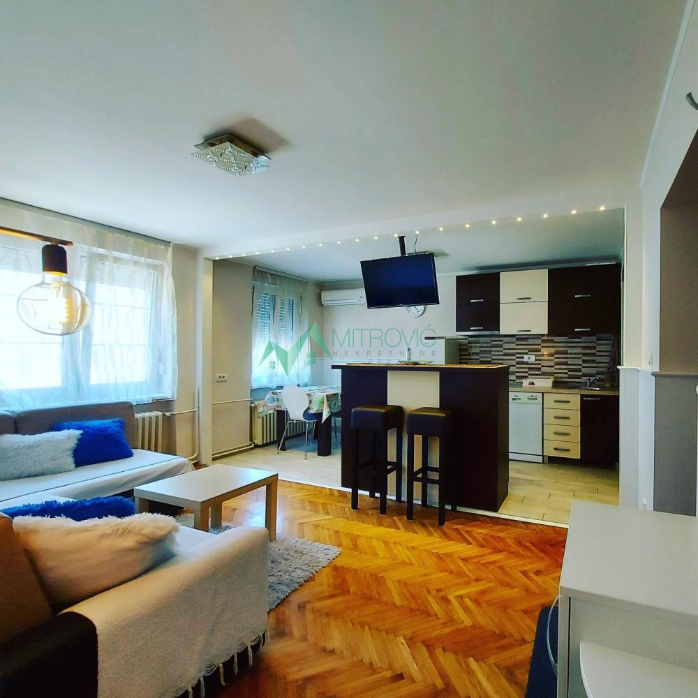 Slika 4 - Jednoiposoban stan za izdavanje, 43m2, 600€