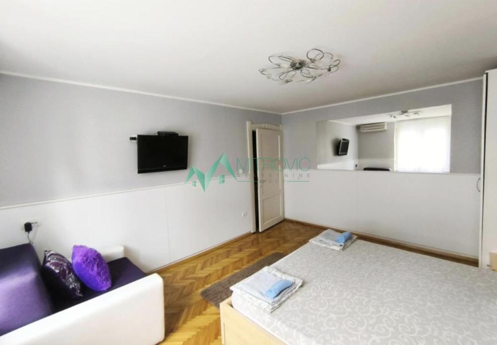 Slika 2 - Jednoiposoban stan za izdavanje, 43m2, 600€