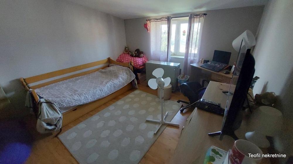 Slika 5 - Bulevar vojvode Mišića, Šestosoban stan na prodaju, 110m2, 220.000€