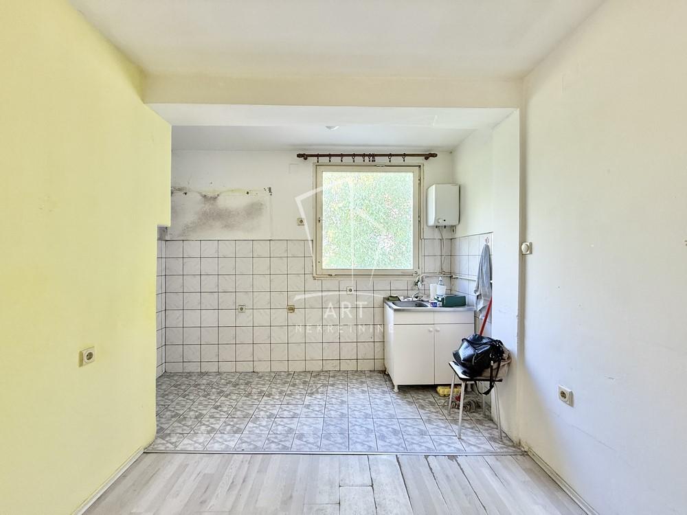 Slika 3 - Prištinska, Trosoban stan na prodaju, 76m2, 150.000€