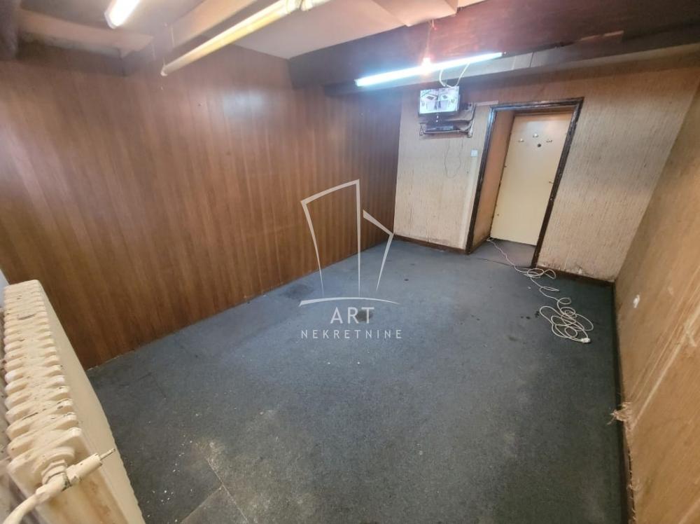 Slika 10 - Vranjska,  Lokal za izdavanje, 75m2, 450€