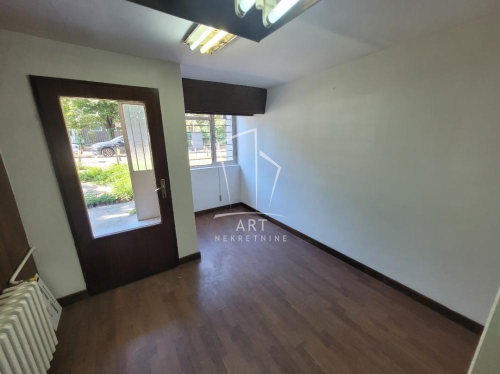 Slika 1 - Vranjska,  Lokal za izdavanje, 75m2, 450€