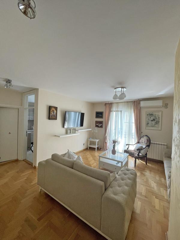 Slika 1 - Gospodara Vucica, Trosoban stan na prodaju, 80m2, 304.000€