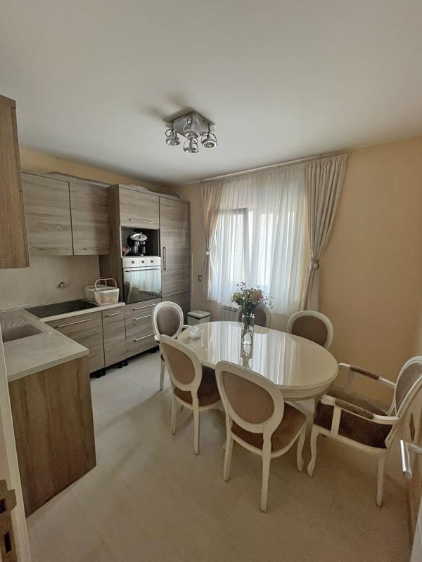 Slika 3 - Gospodara Vucica, Trosoban stan na prodaju, 80m2, 304.000€