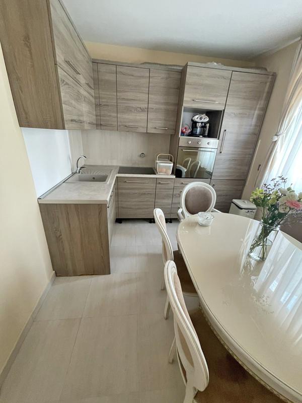 Slika 4 - Gospodara Vucica, Trosoban stan na prodaju, 80m2, 304.000€