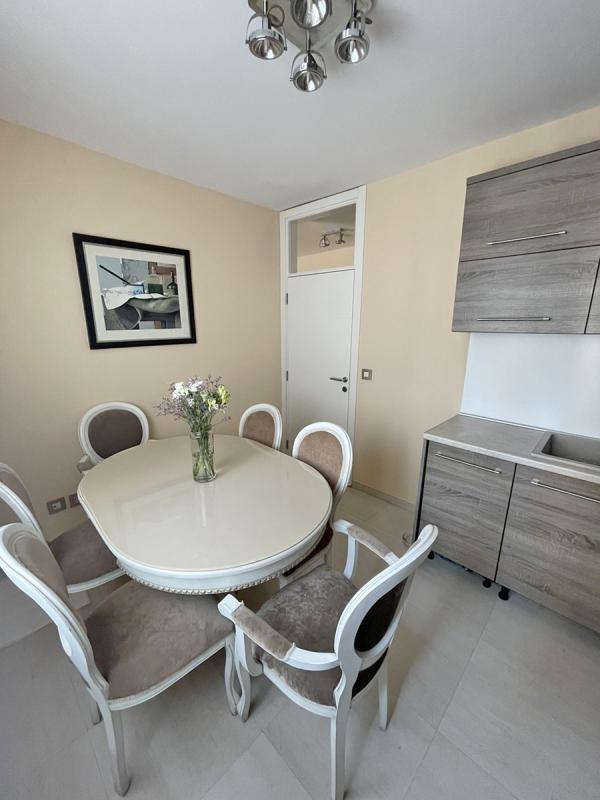 Slika 5 - Gospodara Vucica, Trosoban stan na prodaju, 80m2, 304.000€