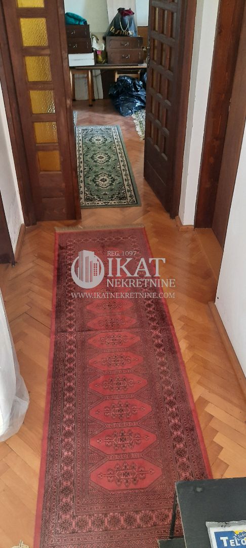 Slika 3 -  Kuća na prodaju, 240m2, 180.000€