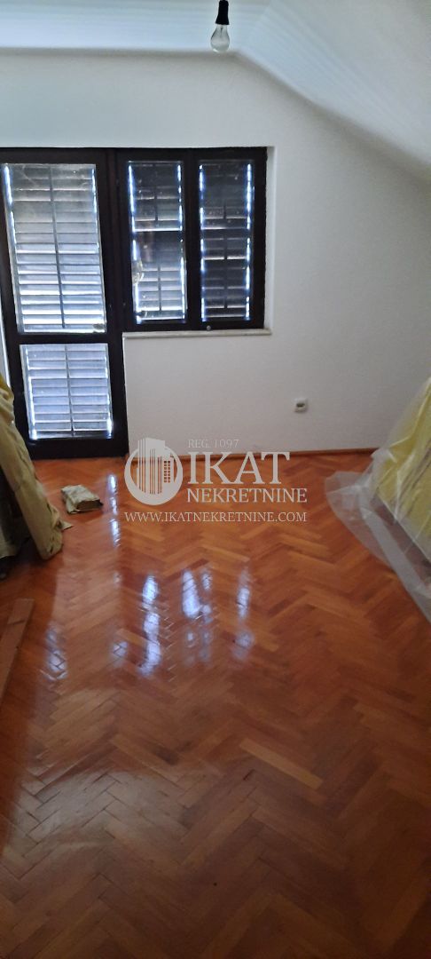 Slika 10 -  Kuća na prodaju, 240m2, 180.000€