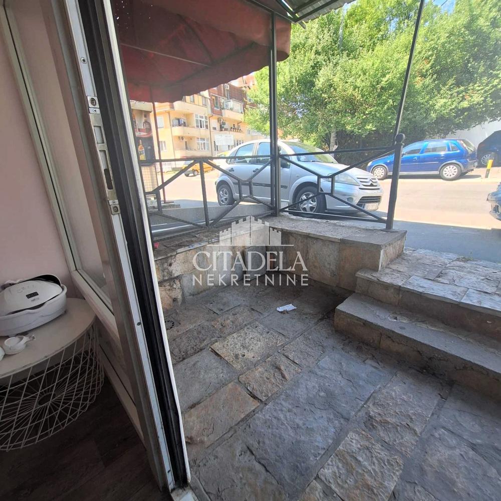 Slika 9 - Kneževačka,  Lokal za izdavanje, 16m2, 200€