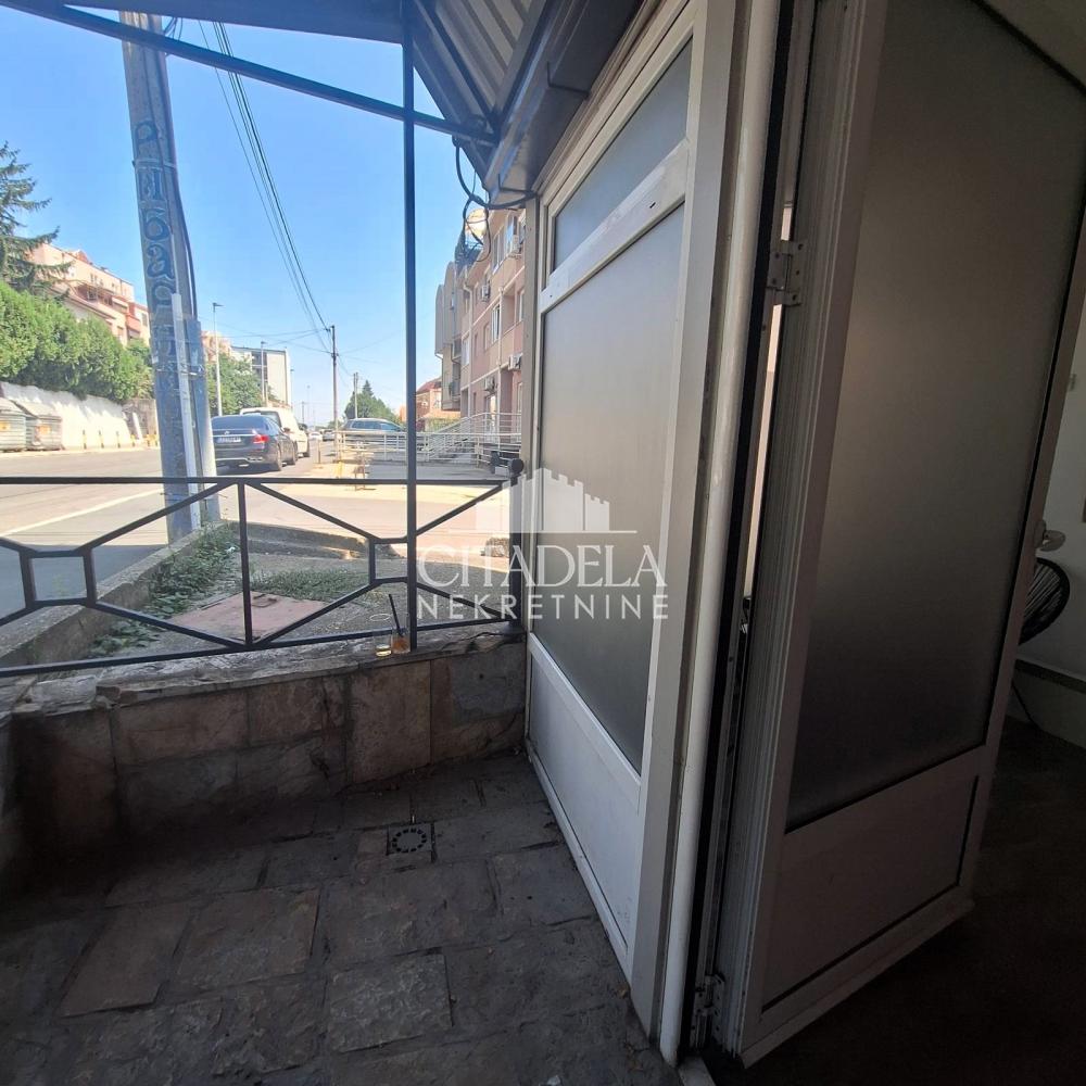 Slika 7 - Kneževačka,  Lokal za izdavanje, 16m2, 200€
