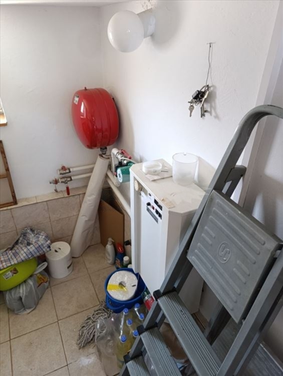 Slika 5 - Busije,  Kuća na prodaju, 180m2, 175.000€