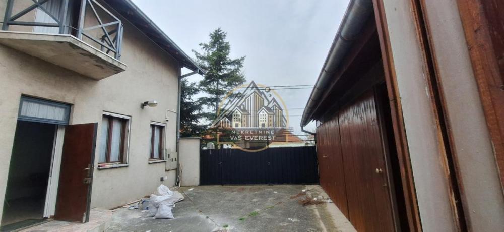 Slika 2 -  Kuća na prodaju, 200m2, 200.000€