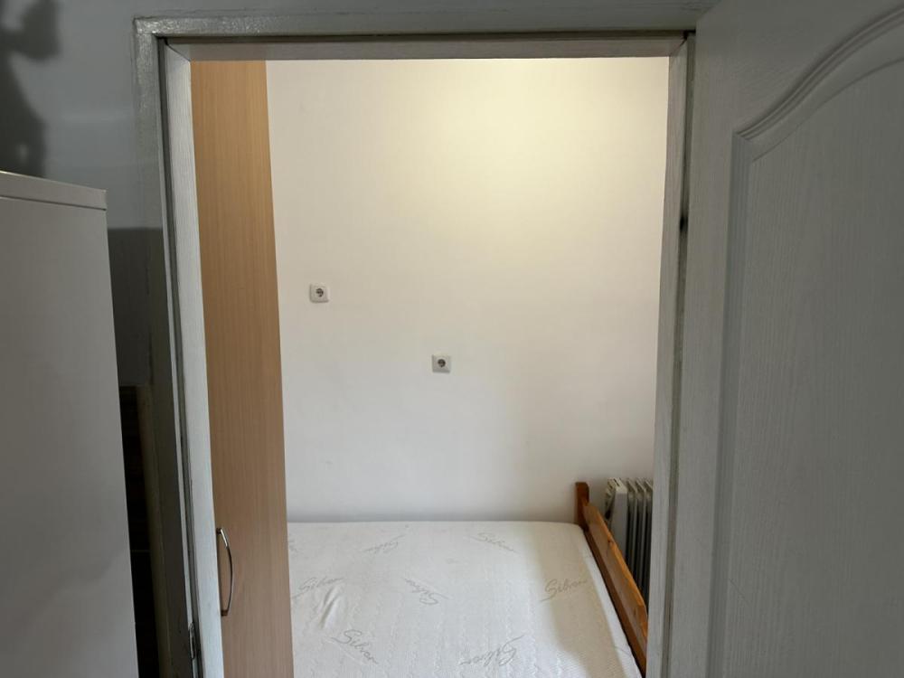 Slika 10 - Jednoiposoban stan za izdavanje, 35m2, 300€