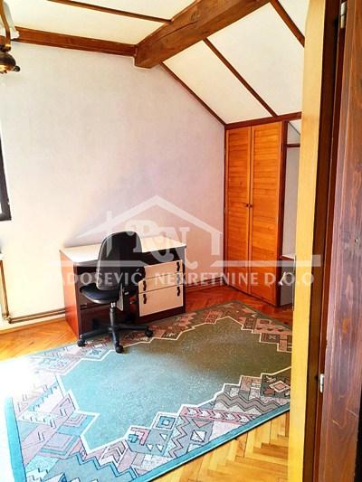 Slika 11 - Steve Todorovića, Trosoban stan za izdavanje, 70m2, 500€