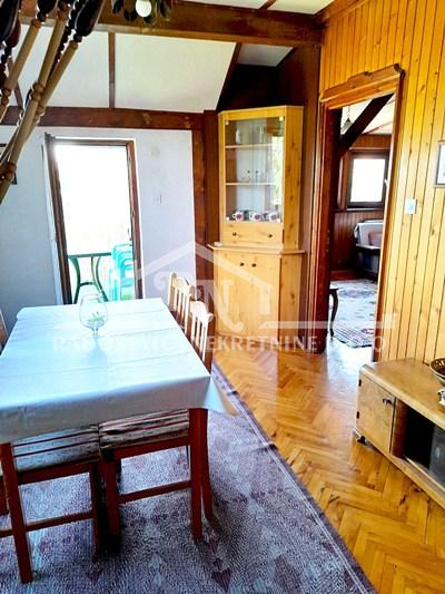 Slika 3 - Steve Todorovića, Trosoban stan za izdavanje, 70m2, 500€