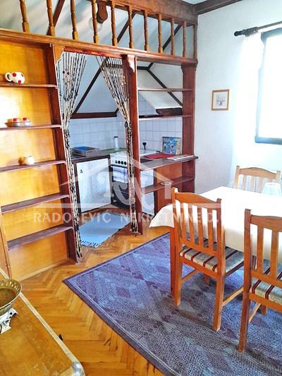 Slika 4 - Steve Todorovića, Trosoban stan za izdavanje, 70m2, 500€