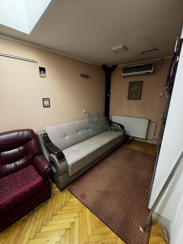 Slika 5 - Savski trg, Troiposoban stan na prodaju, 80m2, 220.000€