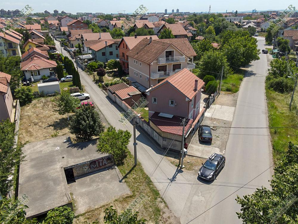 Slika 2 - Justina Popovića Plac na prodaju, Zemun, Altina, 130.000€