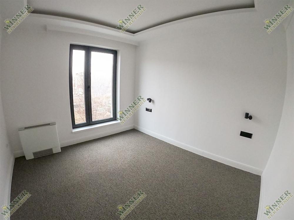 Slika 11 - Slavonska,  Lokal za izdavanje, 180m2, 2.100€