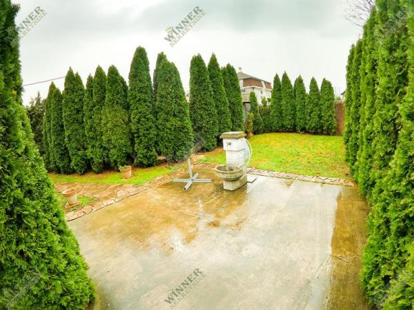 Slika 5 - Isidora Stojanovića,  Kuća na prodaju, 240m2, 239.000€