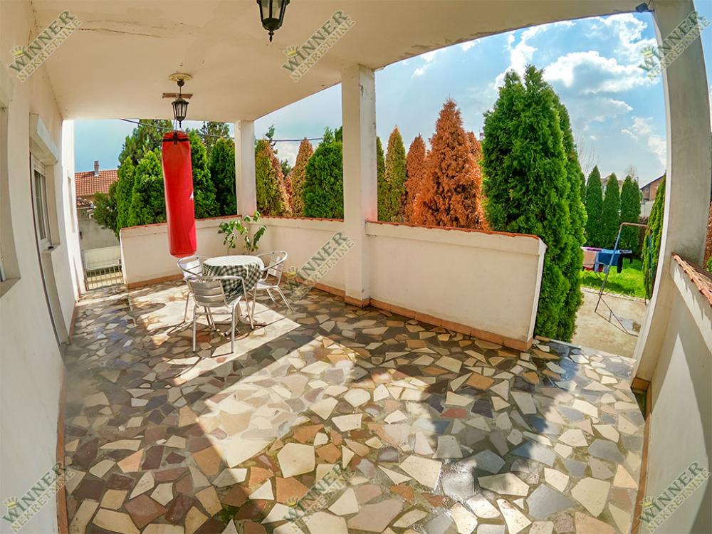 Slika 6 - Isidora Stojanovića,  Kuća na prodaju, 400m2, 385.000€