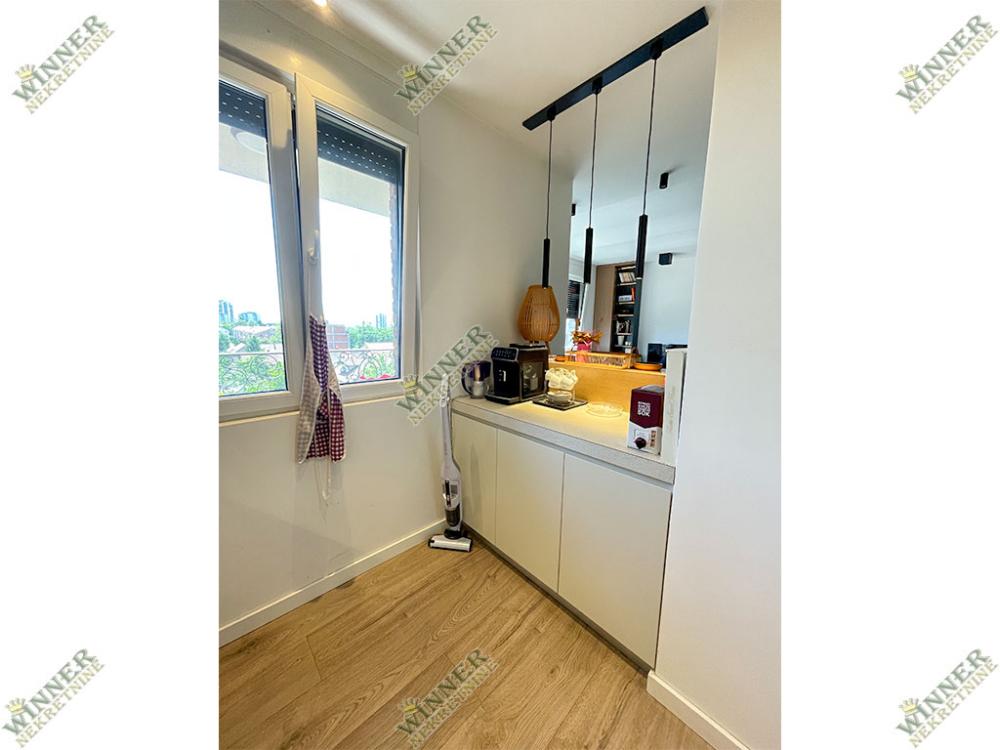 Slika 7 - Dobanovačka, Trosoban stan na prodaju, 85m2, 305.000€