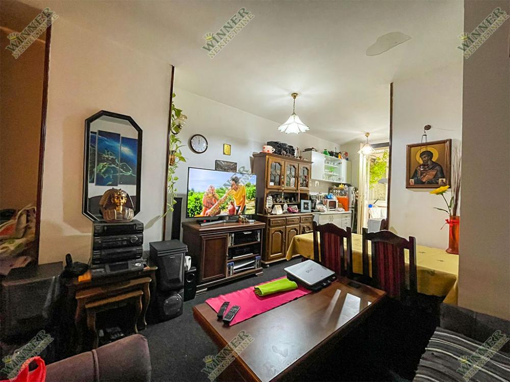 Slika 2 - Mića Radakovića, Dvoiposoban stan na prodaju, 61m2, 152.000€